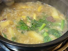 -野菌皇海景野生菌火锅(滨海大道店)