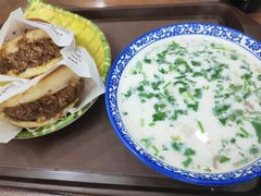-穆得·老周家牛肉烧饼(普利街店)