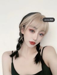 -AYO SALON