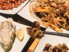 -臻鲜燕海鲜融合餐厅(金陵style店)