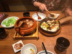 -云海肴·汽锅鸡·云南菜(天山百盛优客店)