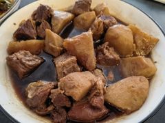 土豆炖牛肉-花家怡园