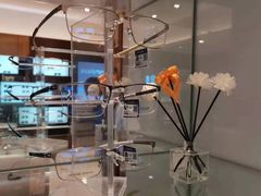 -博士眼镜(东莞东湖花园店)