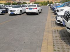 -UNDER ARMOUR(八达岭奥莱店)