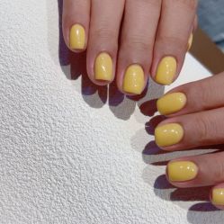 -花系美·美甲美睫精品店