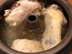 原味汽锅鸡-云海肴云南菜(正大广场店)