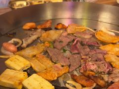 -陈叉子钢盆烤肉(中原万达店)