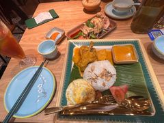 -马来西亚肉骨茶汤·招牌螃蟹·烧鸡·呷喱吧吧(海上世界店)