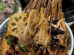 -大众跷脚牛肉馆·非遗传承单位(峨眉山店)