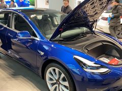 -TESLA 特斯拉(上海太古汇体验店)