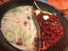 -周小明火锅(黑金冠社区店)