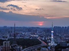 -广州中心皇冠假日酒店