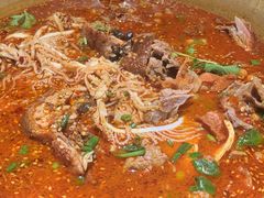 -张翻越·川渝冒菜·武汉黑鸭煲(城北万象城店)