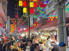 -正宁路小吃夜市