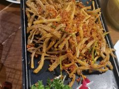 -雀舞云南菜(天津天河城购物中心店)