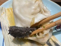 -方国老头包子·39年威海本地老字号•小船海鲜疙瘩汤