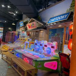 -卡通尼乐园(新达汇三林店)
