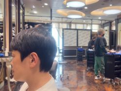 -八佰伴8008星级形象店