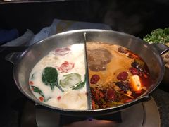 -湊湊火锅·茶憩(新中关购物中心店)