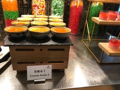 -岷山饭店-芝芝自助餐厅