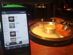 鸳鸯锅-巴邑火锅·夜宵(港隆广场店)