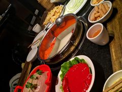 -周师兄大刀腰片火锅(洪崖洞旗舰店)