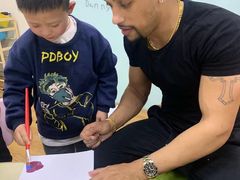 -i2青少儿英语(爱加星悦荟店)