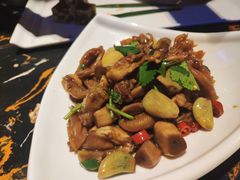 鸭掌-W20 SHINING Party·K(悦豪和平路店)