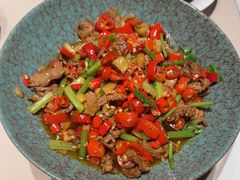 -八府香鸭·啫啫煲(华山路店)