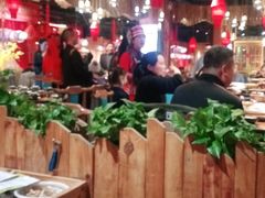 大堂-老滇山寨•云南特色菜•地方菜•民族风情歌舞表演(金碧店)