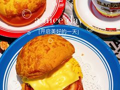 Big&nbsp;Men菠萝包-敏华冰厅(平安金融中心店)