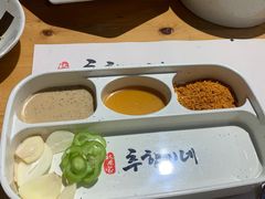-秋香家韩式炭火烤肉(磐石路店)