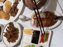 -梅利汴京烤鸭•开封豫菜地标店(东大街店)