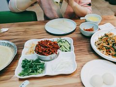-合合春饼·酱骨·东北菜(潘家园店)