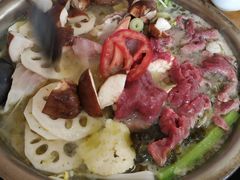 -泸州酸菜豆花火锅川师店