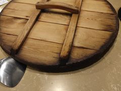-万里闯关东铁锅炖菜馆(高新旗舰店)