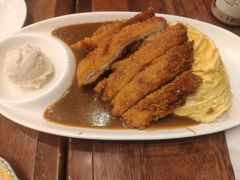 -玛格萝妮比萨屋(四平店)