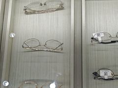 -无界眼镜MaxLess(南翔印象城店)