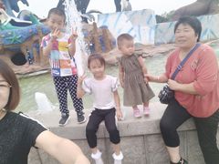 -泉城欧乐堡海洋极地世界