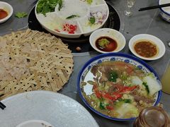 -官塘陈记鱼生·潮汕砂锅粥·牛肉火锅(潮枫路总店)