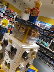 -乐高授权专卖店(朝阳大悦城店)