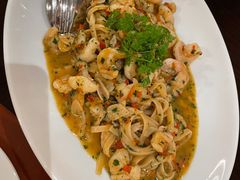 -卡佩罗意大利餐厅及酒吧Al Cappello Trattoria