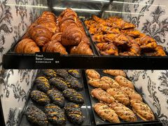-BUTTERFUL&CREAMOROUS 黄油与面包(万象城店)