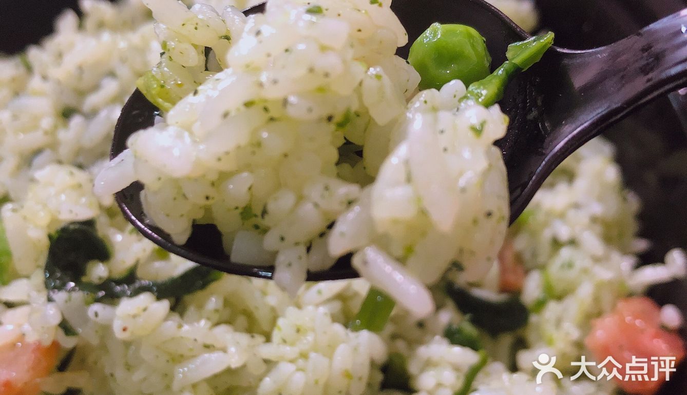 外卖点的菜饭，是其他人在大众点评推荐的，感觉确实好吃