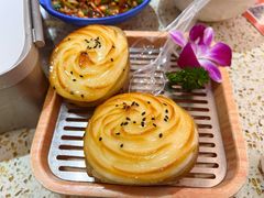 -小董哥烤串·爆汁大油边(故宫店)