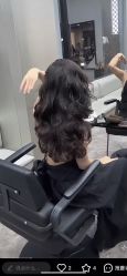 -镁连社·美联社