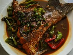 -天乐农家鱼头王(天目湖店)