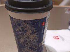 青青糯山-霸王茶姬(上海恒基名人店)