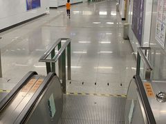 -陆家浜路(地铁站)