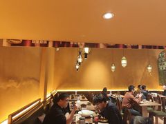-耶里夏丽·新疆菜·28年喀什老馆(田林东路店)